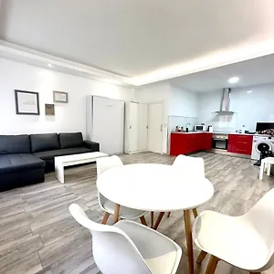 https://malaga-29013.1costadelsol.com